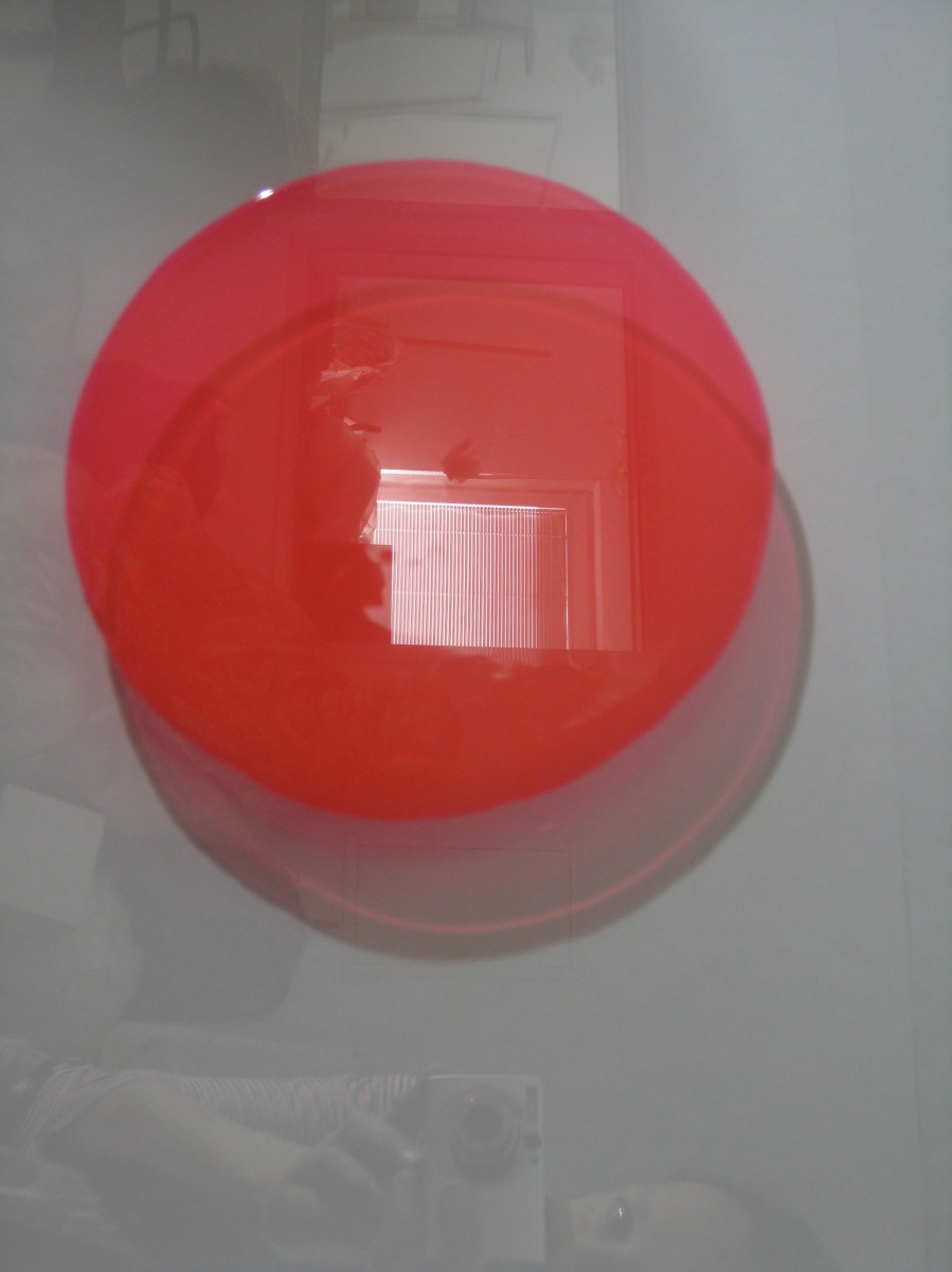 Stephanie Lüning, o.T., window color on glass, 50cm x 65cm, 2011